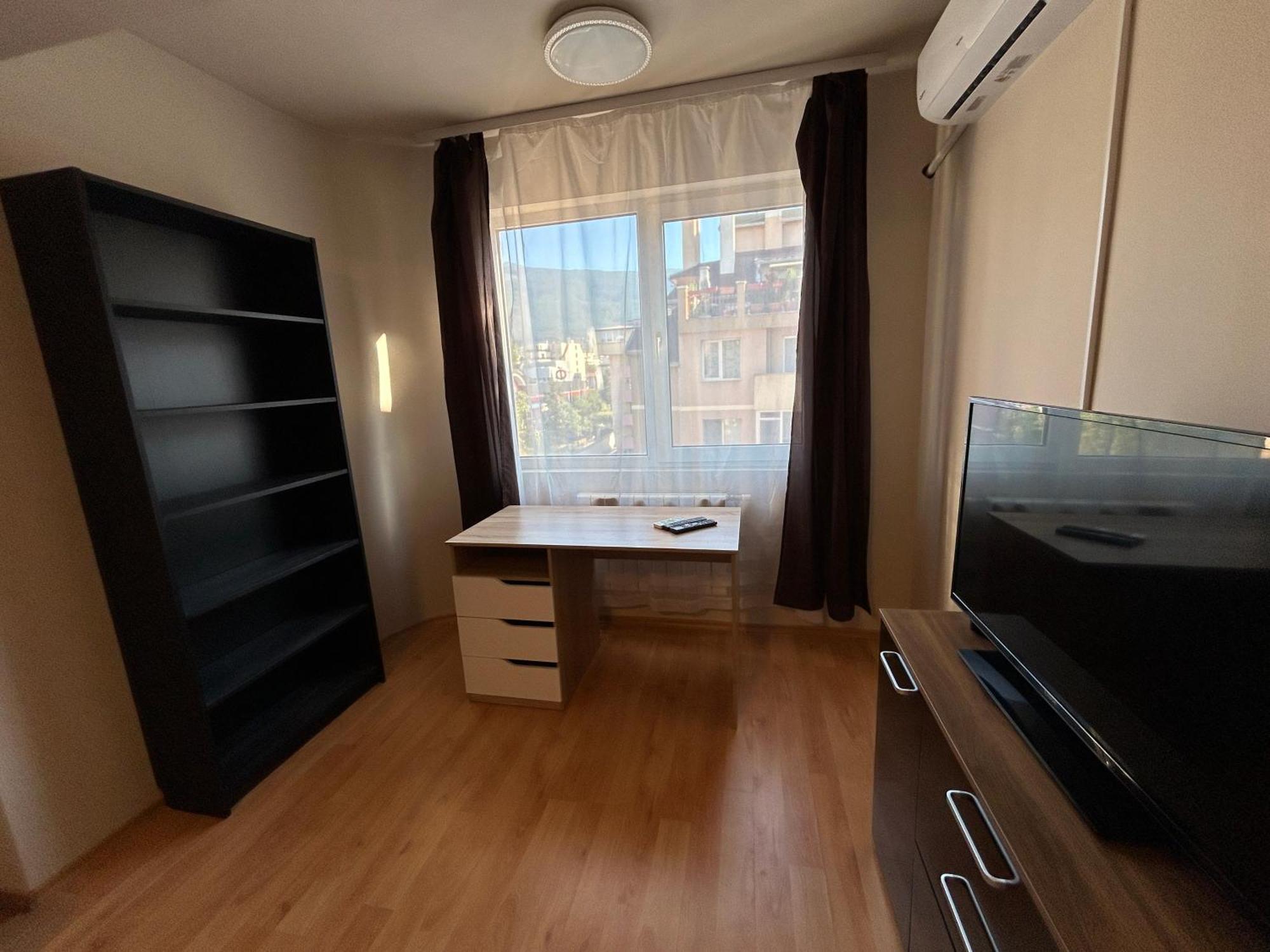 Nice, Spacious And Cozy * Sofia