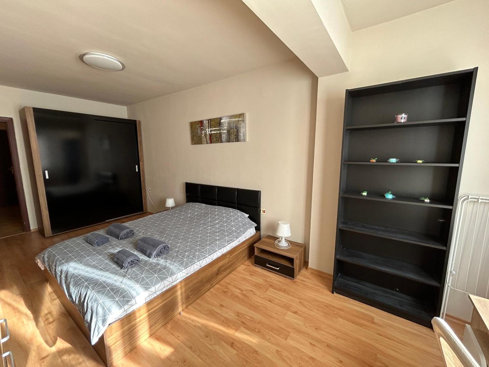 Apartemen Nice, Spacious And Cozy