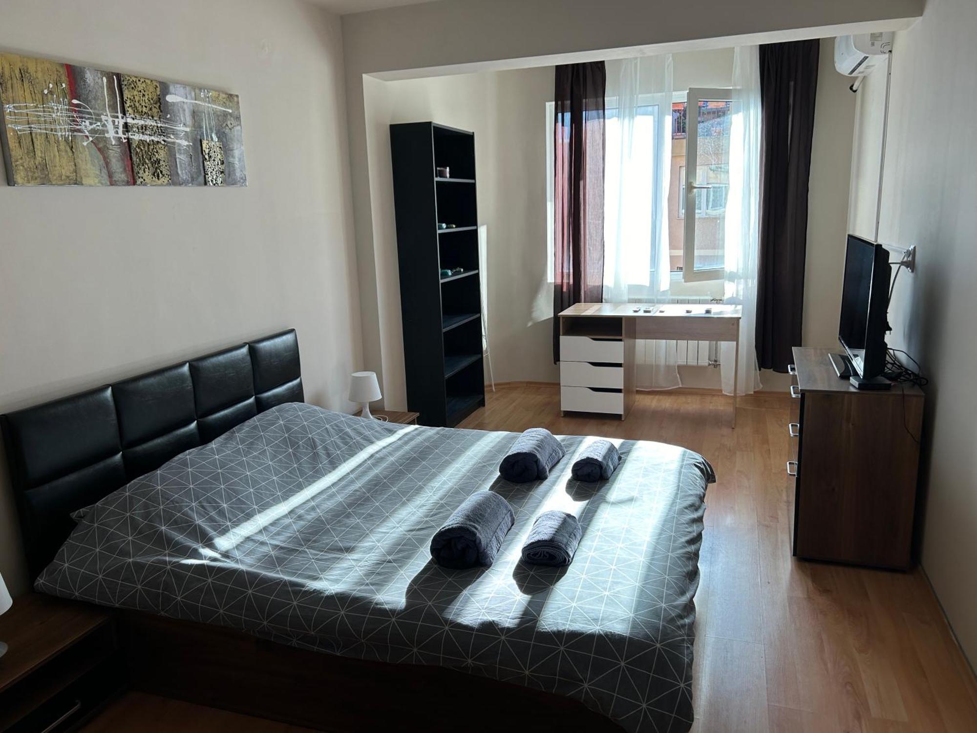 Nice, Spacious And Cozy Sofia